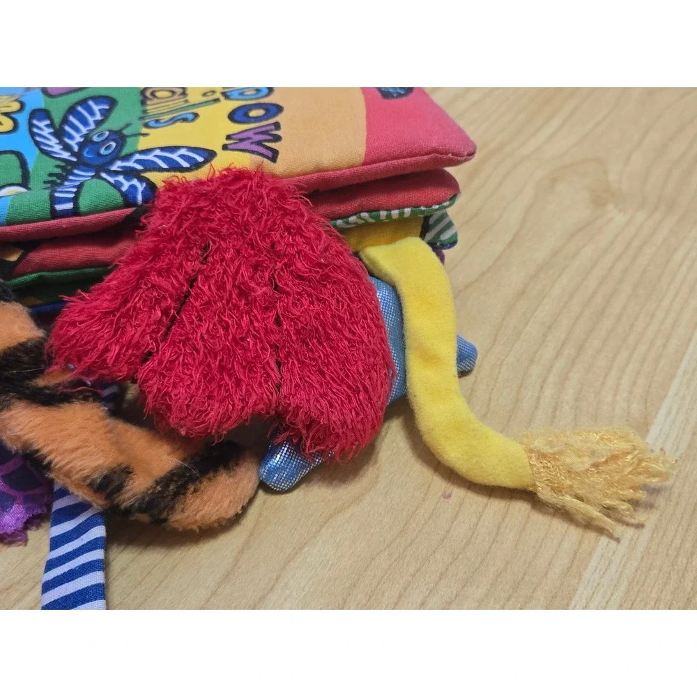 Jellycat Rainbow Tails Soft Cloth Crinkle Sensory Baby Book PLZ READ DESCRIPTION